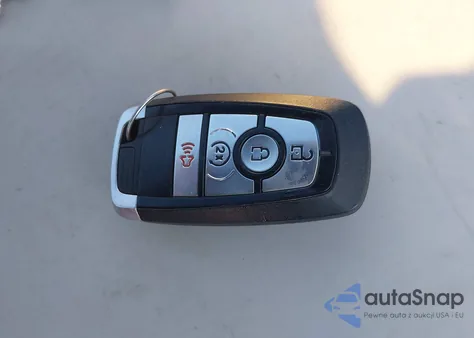 2023 Ford Maverick Lariat z USA, uszkodzony, nr VIN 3FTTW8E32PRA68274